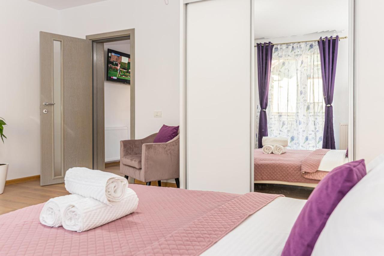 Apartamente Lavender Braşov Exteriör bild