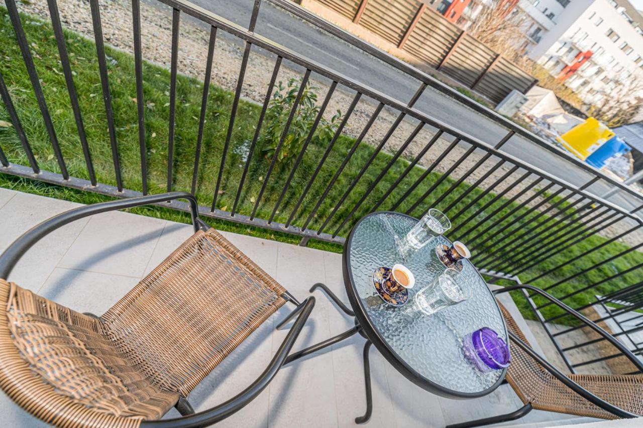 Apartamente Lavender Braşov Exteriör bild